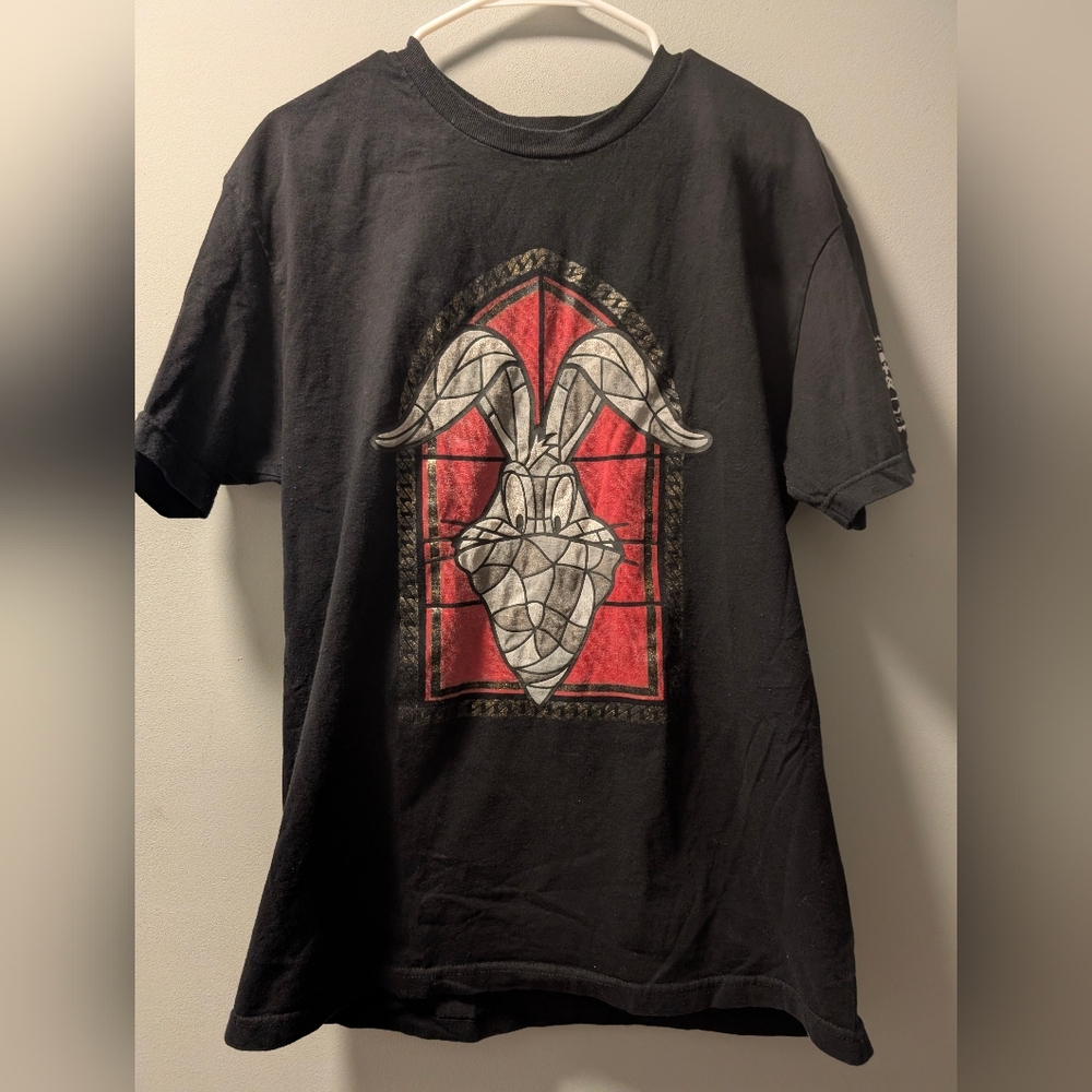 RARE Bugs Bunny AKA Looney Tunes Graphic Tee L Black Short Sleeve Stained Glass